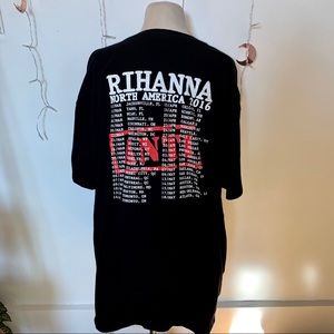 Rihanna Concert Tee